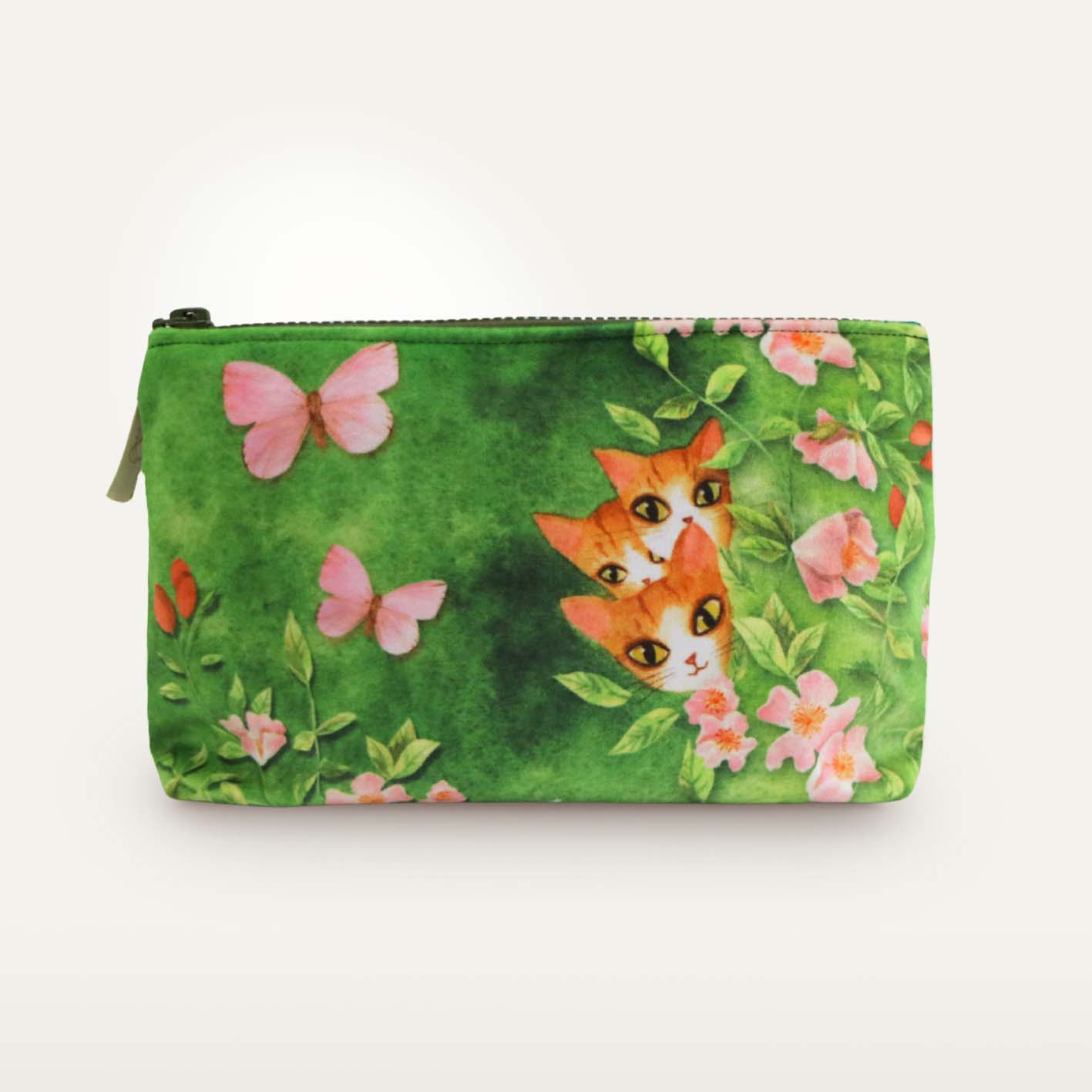 Kosmetyczka "Trzy ciekawskie kotki" zielony tył, zielony zamek - obrazek 2